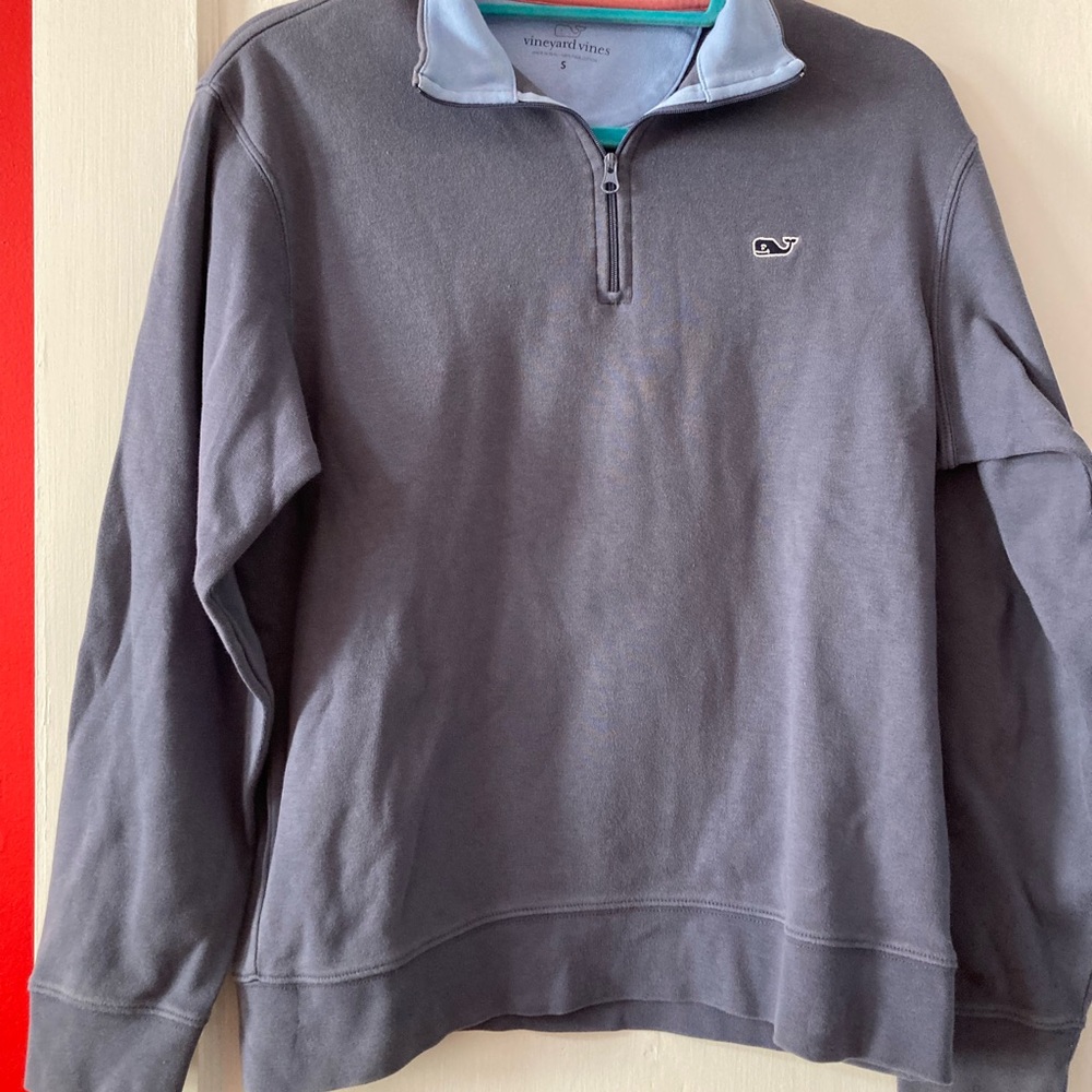 Viveyard Vines Mens quarter zip size small